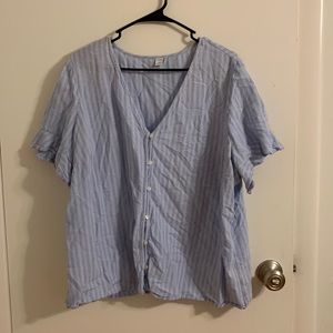 Old Navy XXL Short sleeved blue and white striped button front top